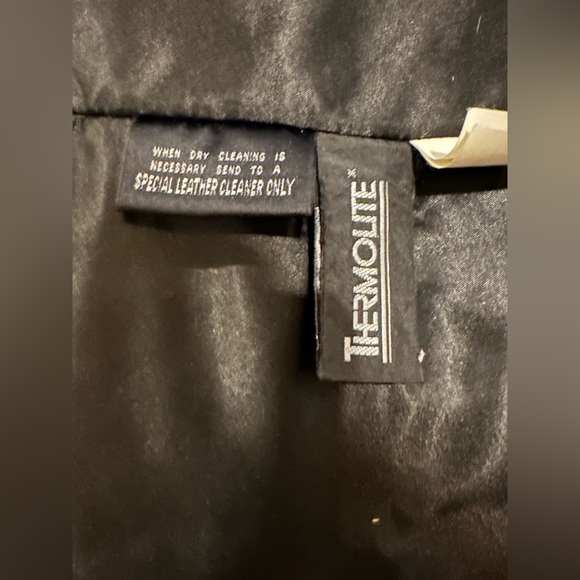 Tannery West full length men’s leather coat. Size medium. - Picture 5 of 5